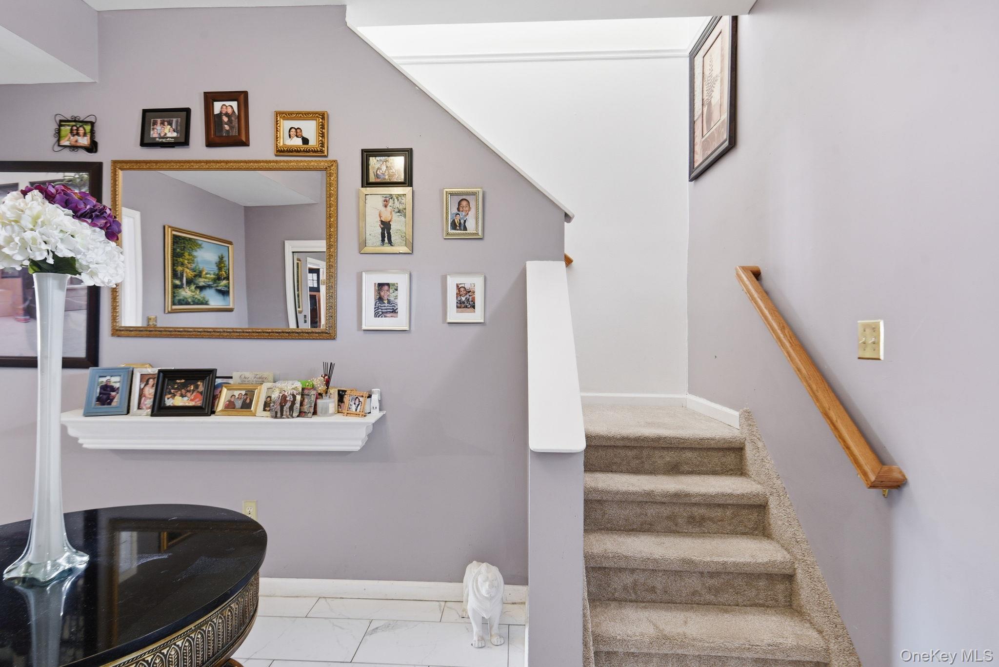 25 De Garmo Road Poughkeepsie, NY 12603 - Photo 4 of 50