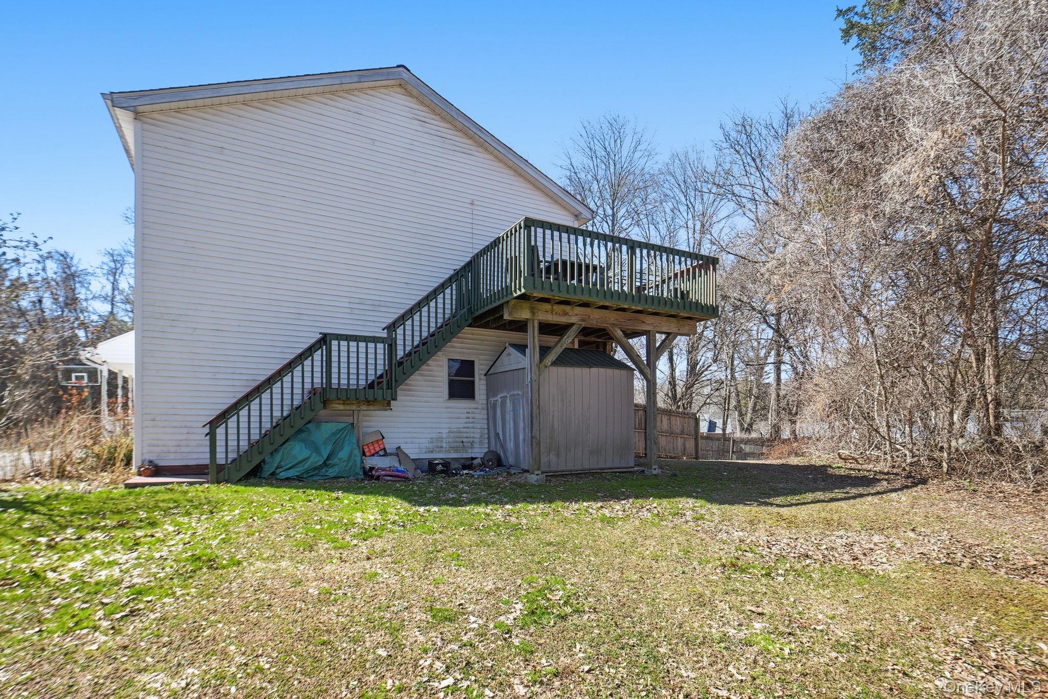 25 De Garmo Road Poughkeepsie, NY 12603 - Photo 47 of 50 a view of a house with a yard