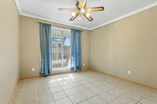 $89,900 | 3900 Woodchase Drive, Unit 67, Houston, TX 77042