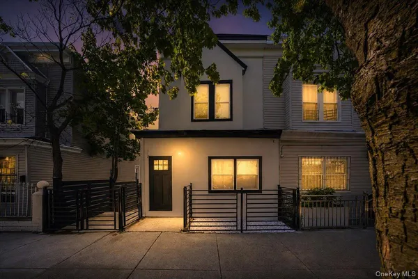 $1,149,999 | 2407 Butler Place | Westchester Village