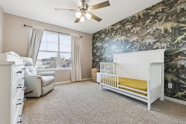 a view of livingroom with furniture and windows
