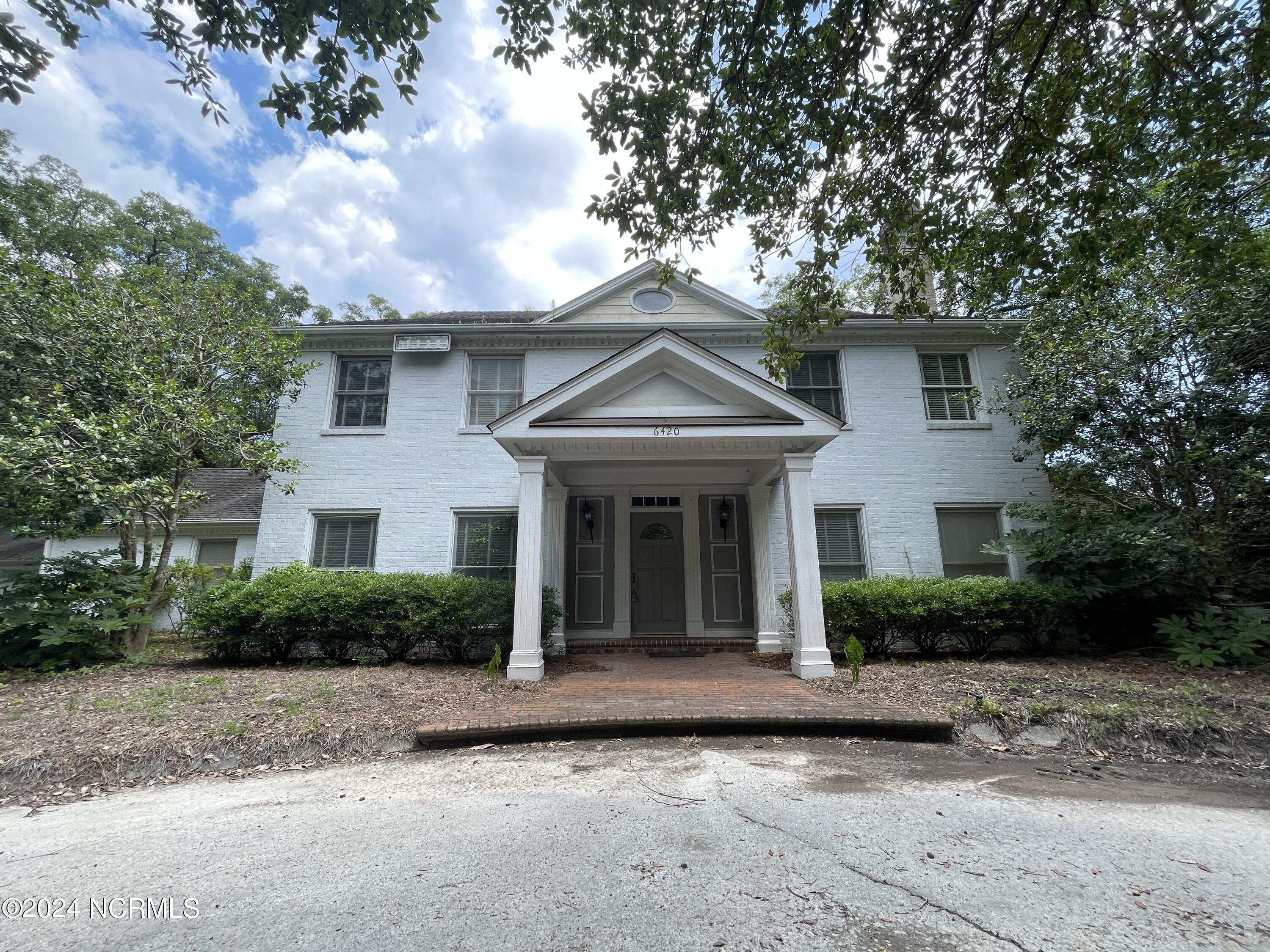 6420 Quail Run Road Wilmington, NC 28409 - Photo 1 of 18 IMG_2221