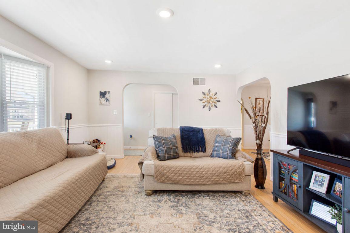 2970 Baltimore Pike Hanover, PA 17331 - Photo 6 of 30 a living room with furniture and a book shelf