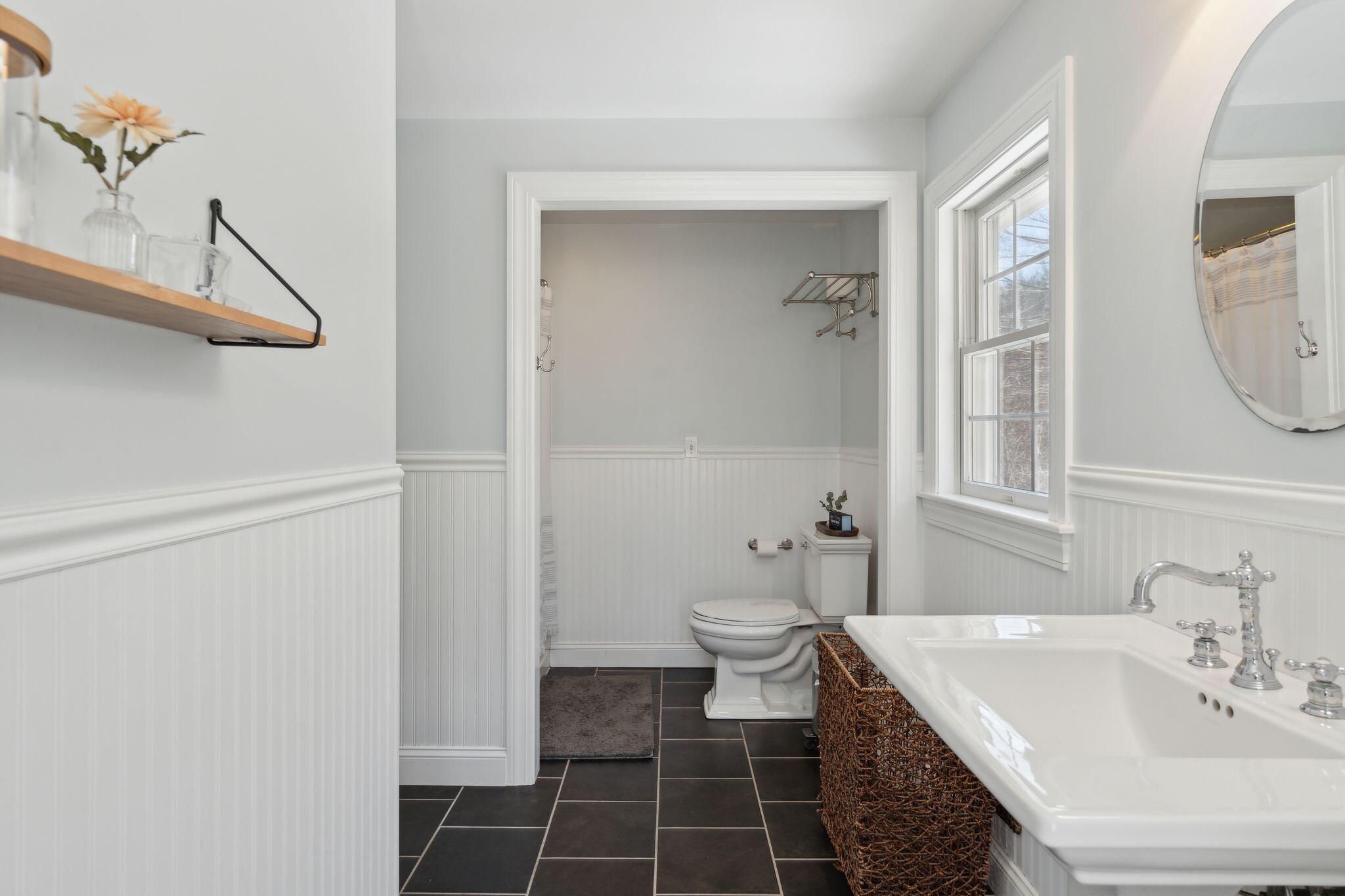 5 Gayles Way Cumberland Center, ME 04021 - Photo 29 of 61 Primebath2