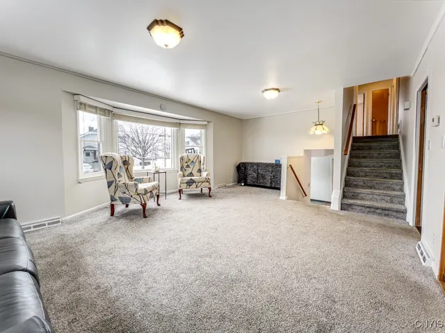 $189,000 | 104 Westview Avenue, Salina, NY 13208