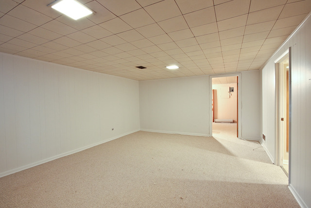 557 Sumac Road Highland Park, IL 60035 - Photo 14 of 20 a view of empty room