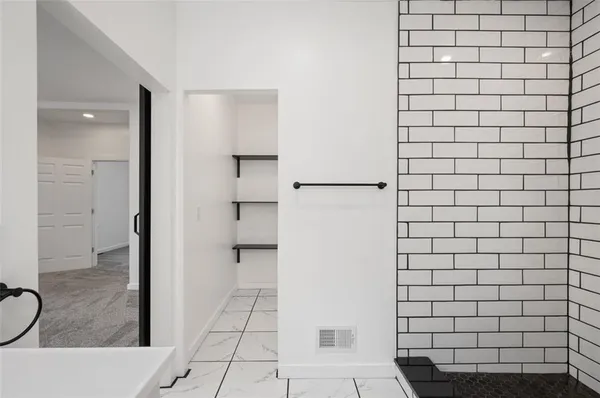$380,000 | 221 Bonvue Street, Pittsburgh, PA 15214