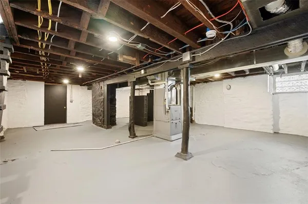 $380,000 | 221 Bonvue Street, Pittsburgh, PA 15214