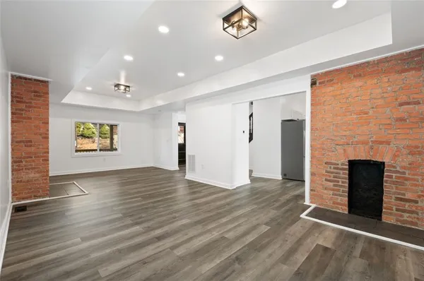 $380,000 | 221 Bonvue Street, Pittsburgh, PA 15214