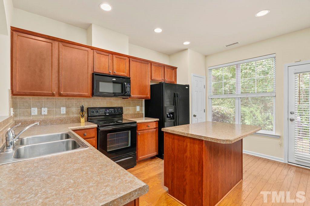 2926 Casona Way Raleigh, NC 27616 - Photo 9 of 22