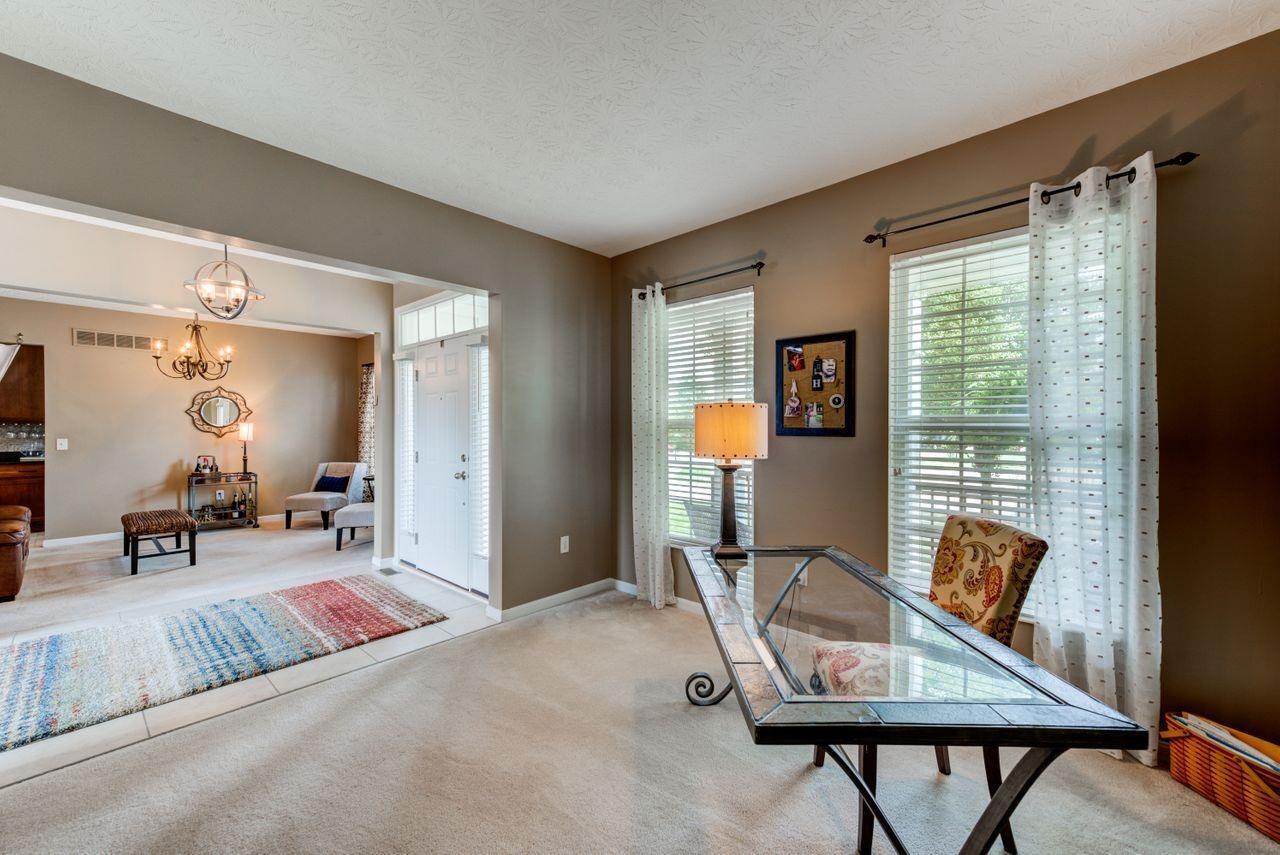 650 Hyacinth Road Cincinnati, OH 45245 - Photo 13 of 40 Gallery Image 13