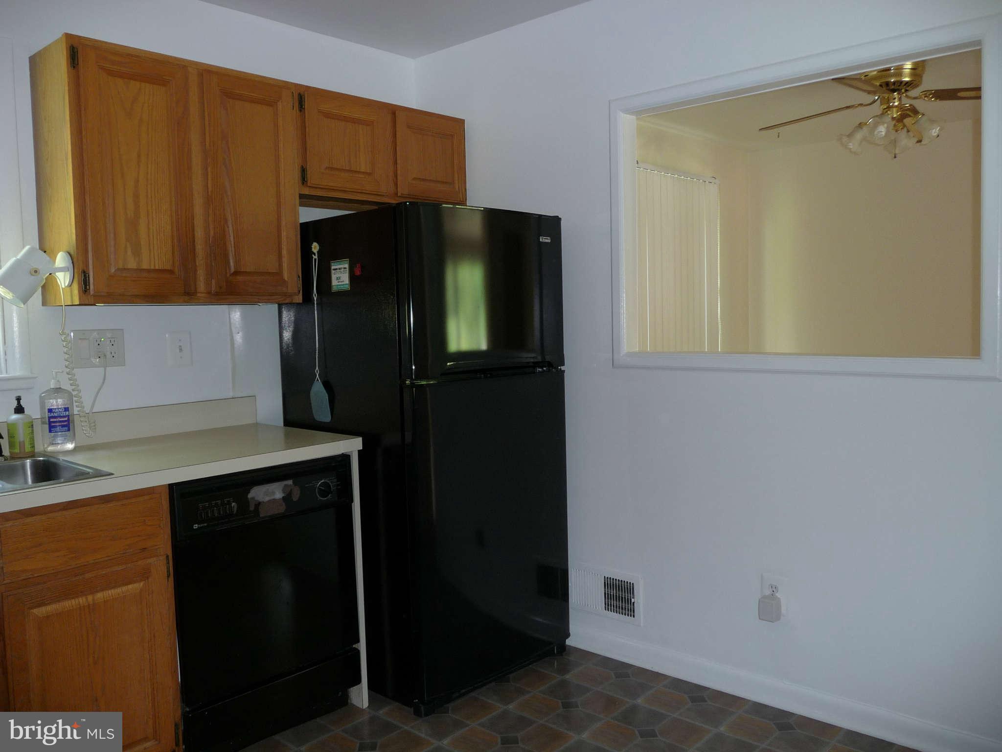 1014 Hanson Road, Unit EXT Joppa, MD 21085 - Photo 7 of 20 Kitchen