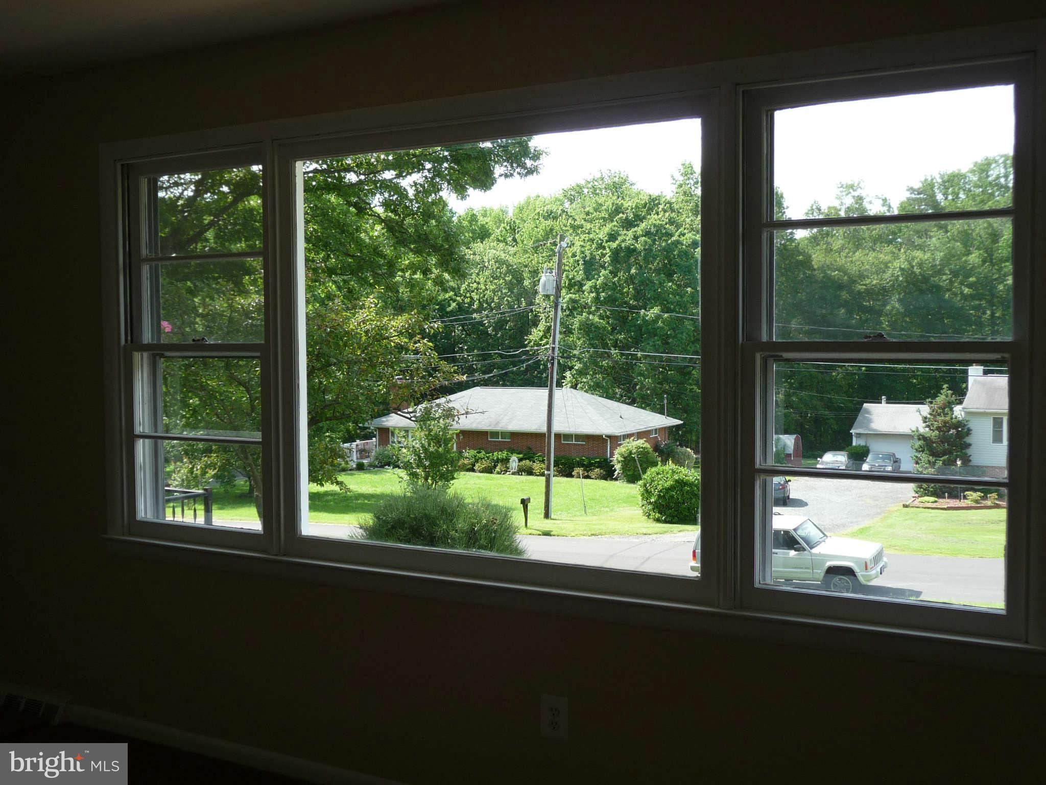 1014 Hanson Road, Unit EXT Joppa, MD 21085 - Photo 10 of 20 Living Room
