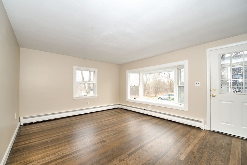 16 Perry Street Danvers, MA 01923 - Photo 16 of 30