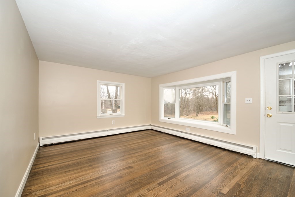 16 Perry Street Danvers, MA 01923 - Photo 17 of 30