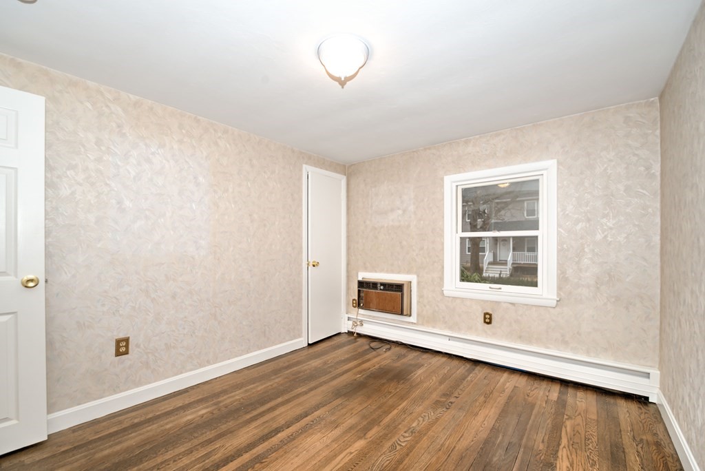 16 Perry Street Danvers, MA 01923 - Photo 21 of 30