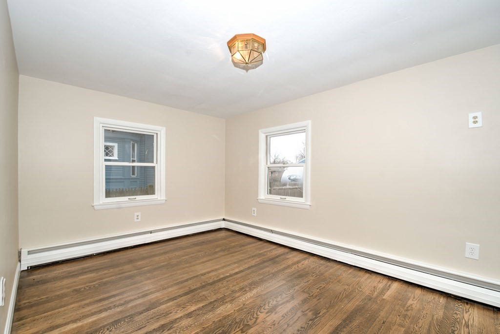 16 Perry Street Danvers, MA 01923 - Photo 24 of 30