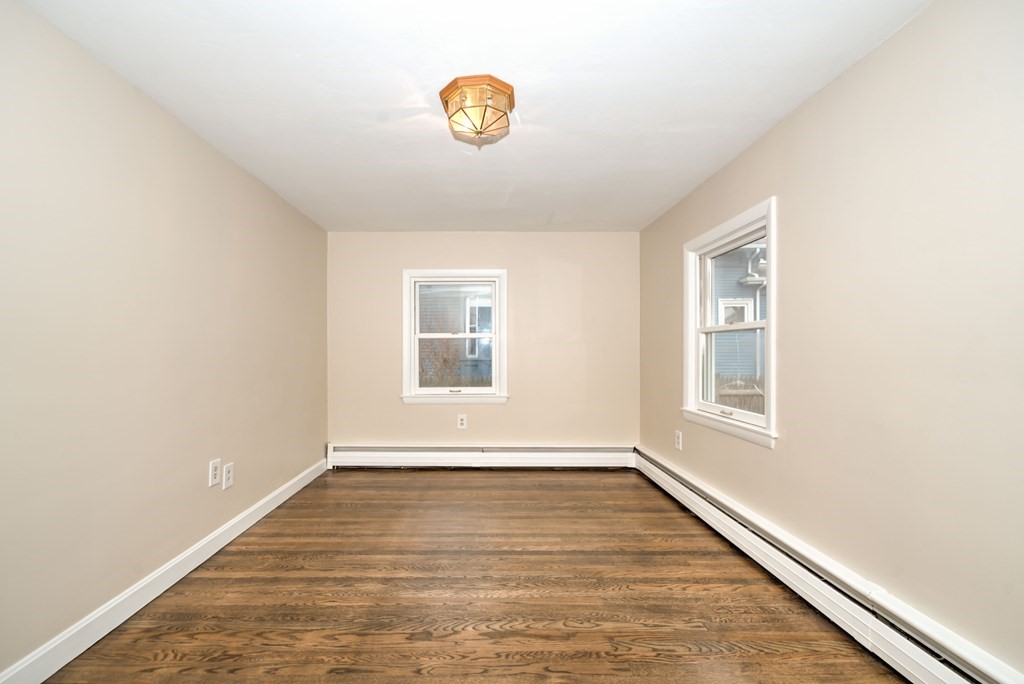 16 Perry Street Danvers, MA 01923 - Photo 25 of 30