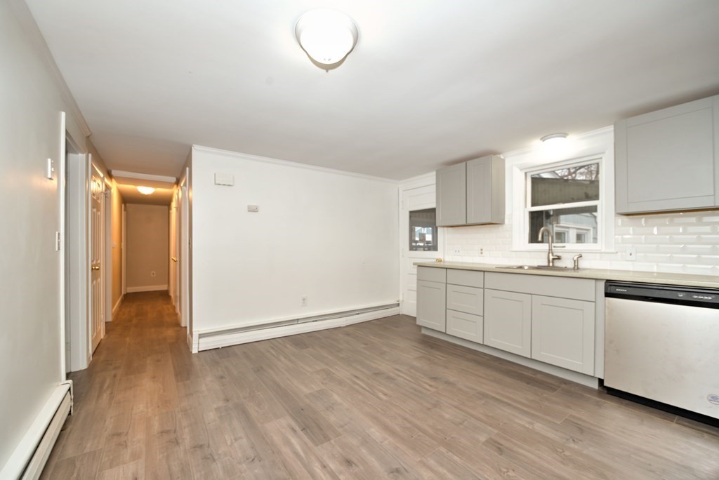 16 Perry Street Danvers, MA 01923 - Photo 9 of 30