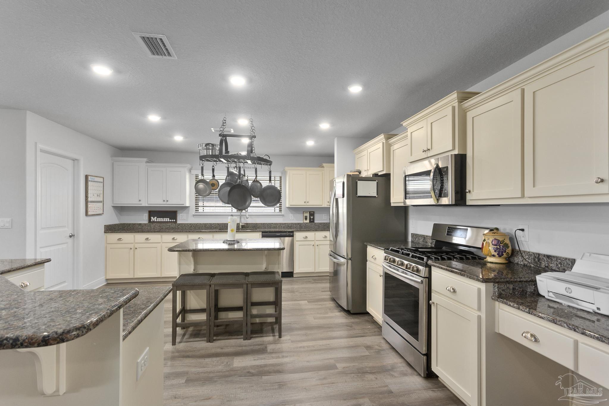 4847 Legacy Street Milton, FL 32570 - Photo 13 of 31