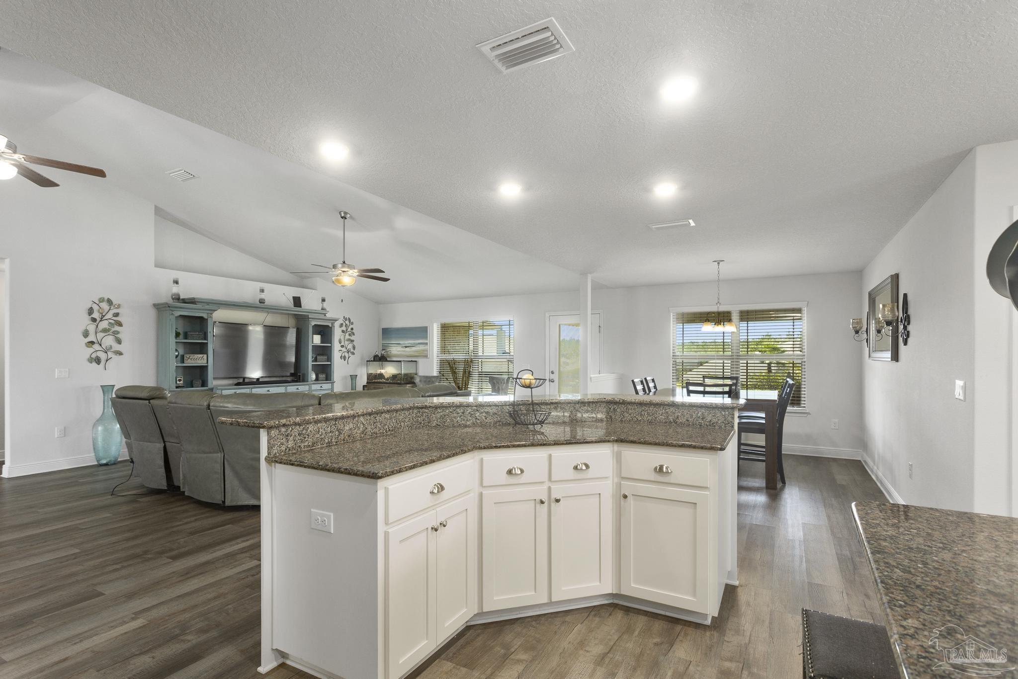4847 Legacy Street Milton, FL 32570 - Photo 17 of 31