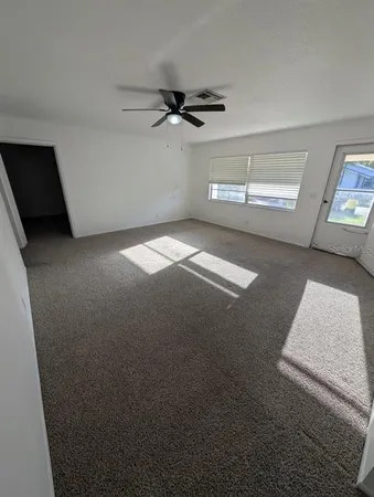 $2,100 | 198 West Magnolia Street, Clermont, FL 34711