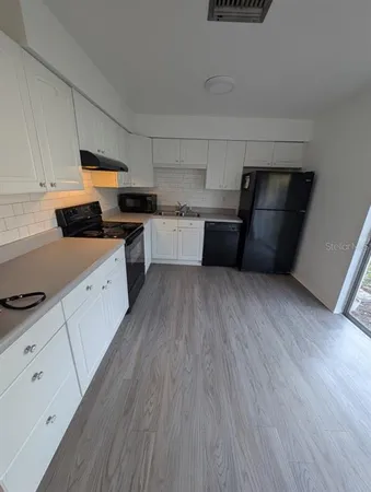 $2,100 | 198 West Magnolia Street, Clermont, FL 34711