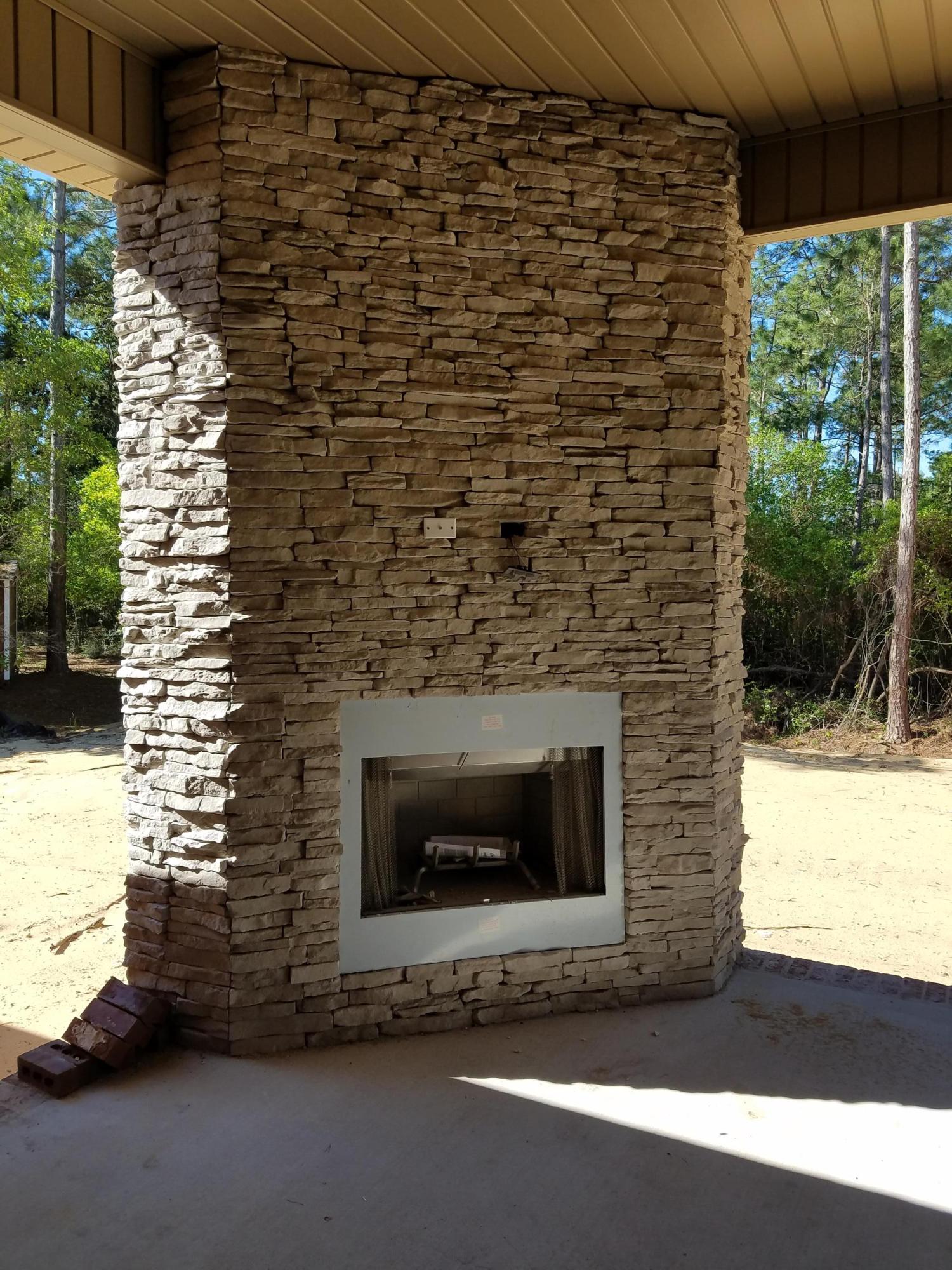 2585 Cove Road Navarre, FL 32566 - Photo 6 of 47