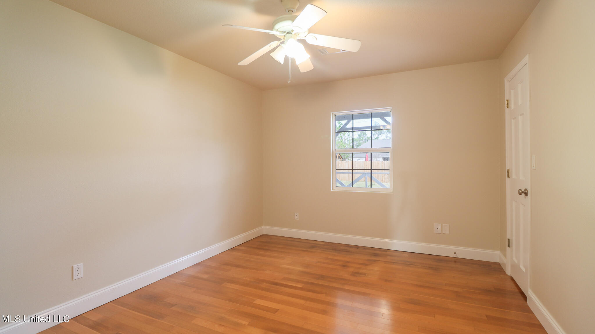 102 Timber Ridge Boulevard Pass Christian, MS 39571 - Photo 20 of 38 102 Timber Ridge-4514