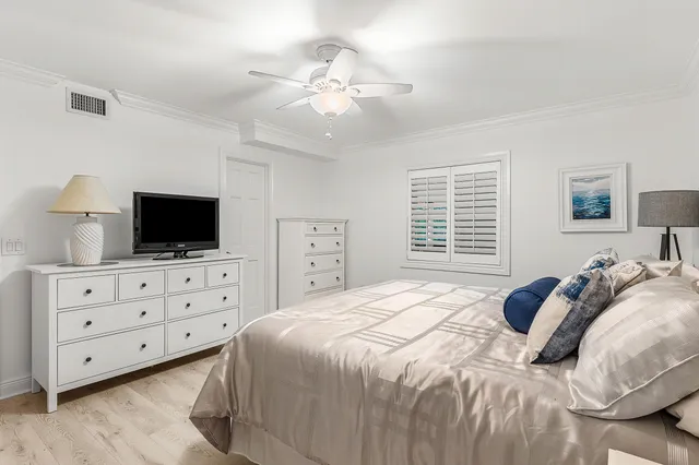 $2,500 | 129 South Golfview Road, Unit 4, Lake Worth Beach, FL 33460