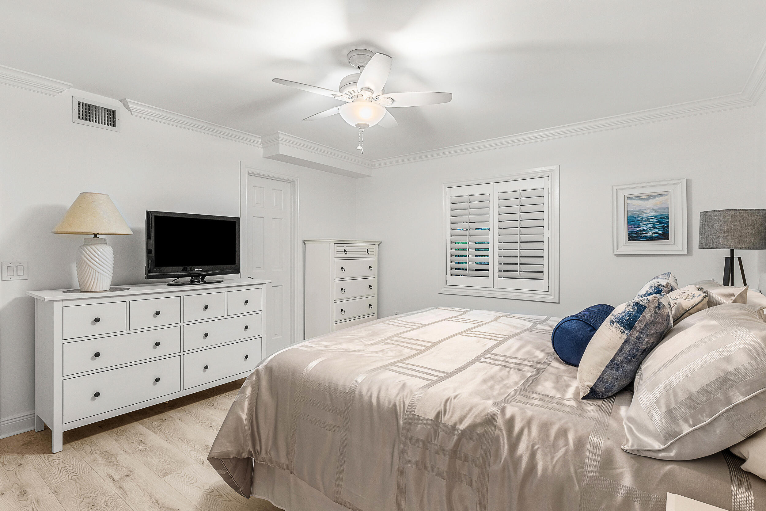 129 South Golfview Road, Unit 4 Lake Worth Beach, FL 33460 - Photo 16 of 28 Primary Bedroom