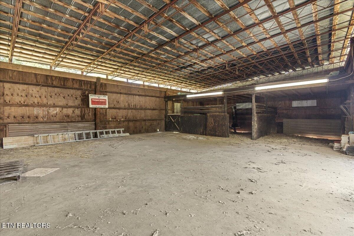 910 Reagan Valley Road Tellico Plains, TN 37385 - Photo 38 of 58 Gallery Image 38