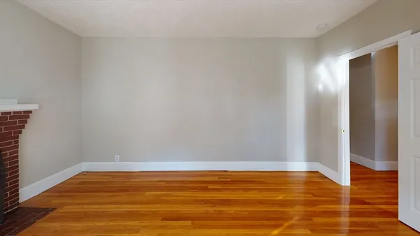 $3,350 | 72-74 Harlow Street, Unit 72, Arlington, MA 02474