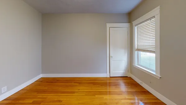 $3,350 | 72-74 Harlow Street, Unit 72, Arlington, MA 02474