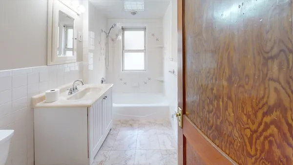 $3,350 | 72-74 Harlow Street, Unit 72, Arlington, MA 02474