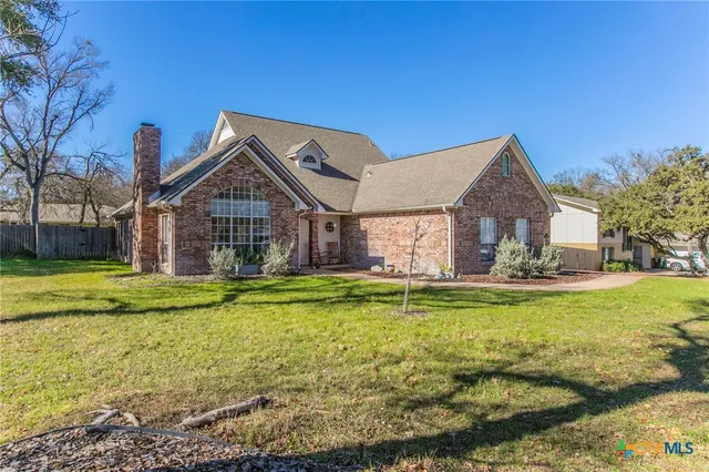$459,000 | 700 Arrowhead Drive, Salado, TX 76571