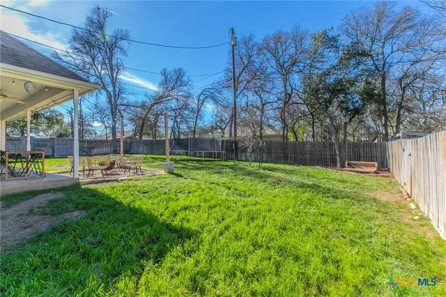 $459,000 | 700 Arrowhead Drive, Salado, TX 76571