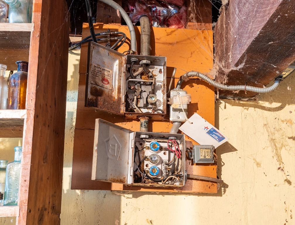 30 MacDonald Street Boston, MA 02136 - Photo 18 of 39