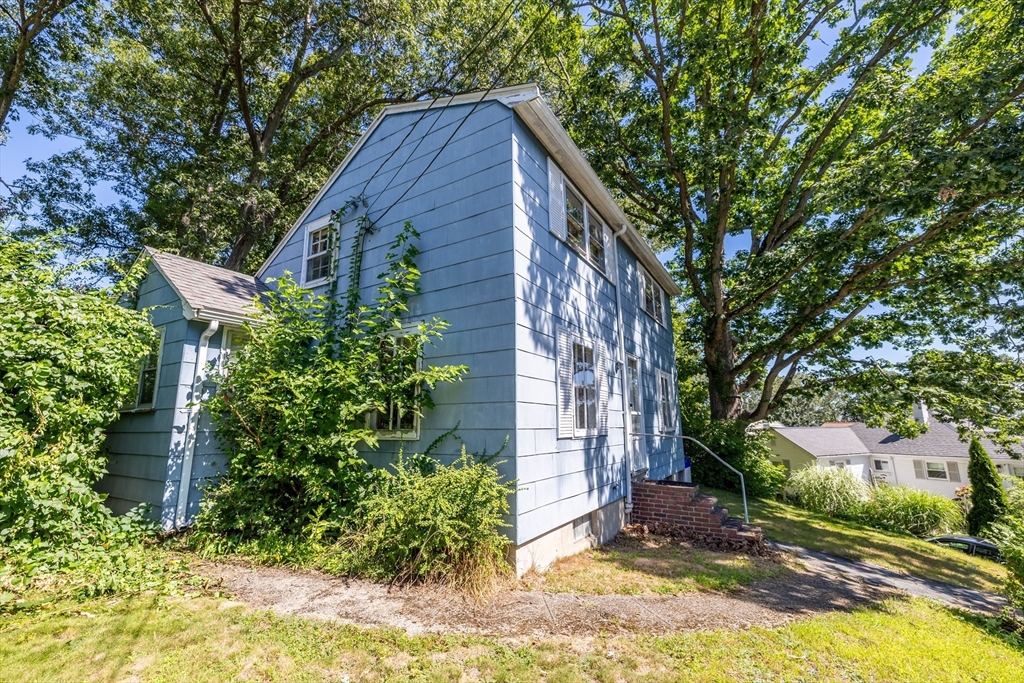 30 MacDonald Street Boston, MA 02136 - Photo 24 of 39