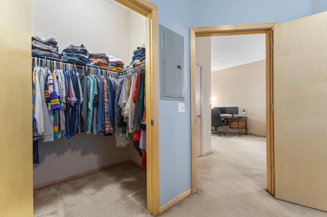 $184,500 | 270 4th Street East, Unit 203, St. Paul, MN 55101