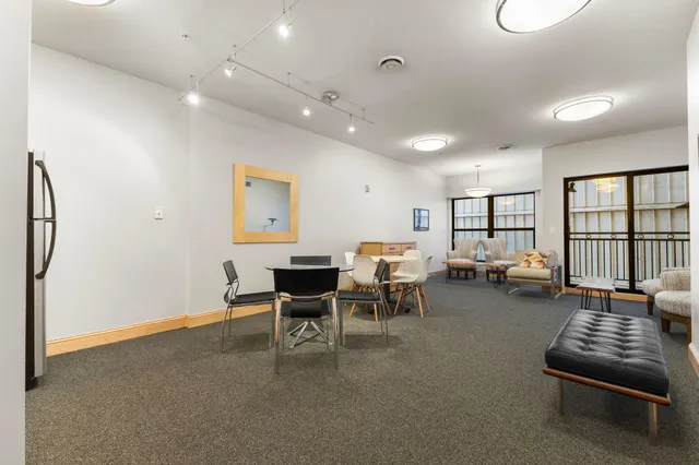 $184,500 | 270 4th Street East, Unit 203, St. Paul, MN 55101