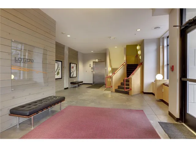 $184,500 | 270 4th Street East, Unit 203, St. Paul, MN 55101