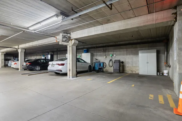 $184,500 | 270 4th Street East, Unit 203, St. Paul, MN 55101