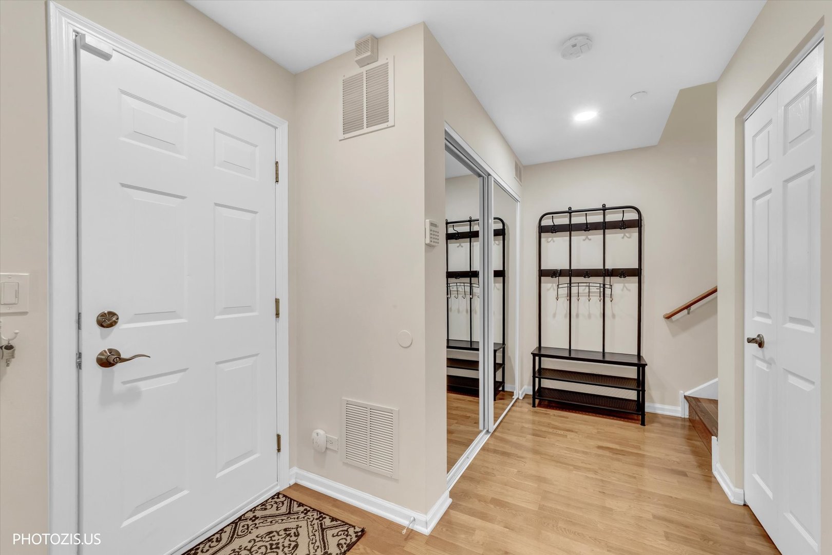 462 Prestwick Lane Wheeling, IL 60090 - Photo 30 of 42