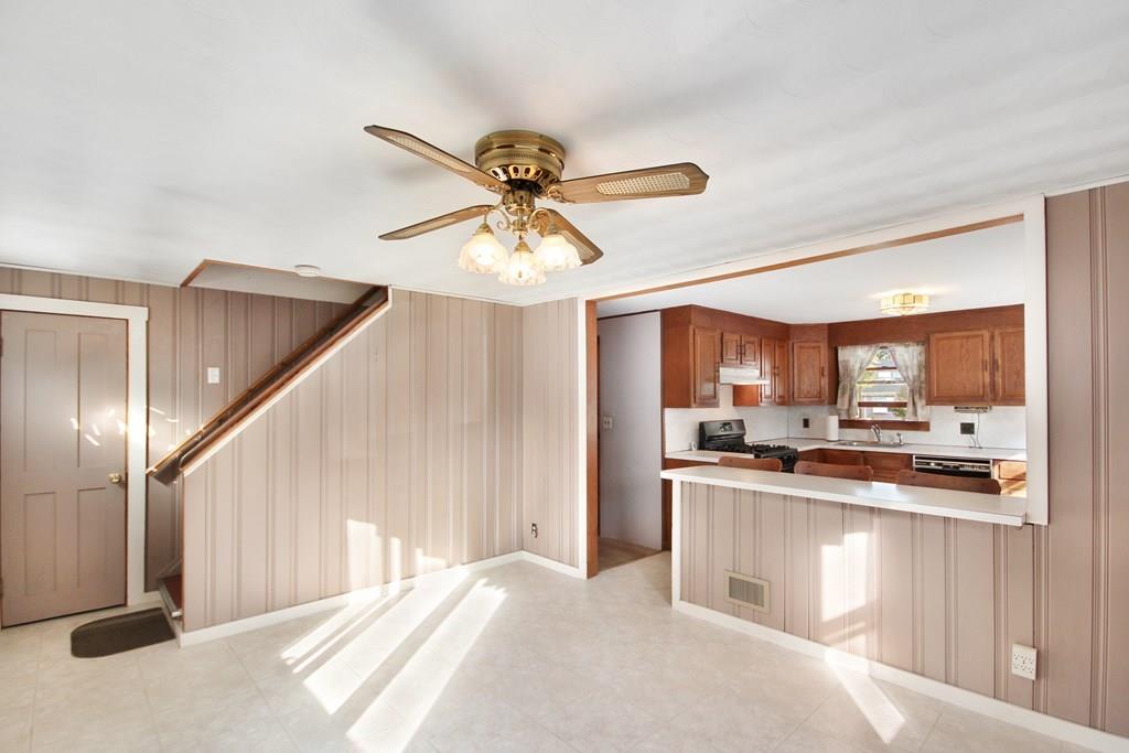 26 Brandley Road Watertown, MA 02472 - Photo 11 of 30 Gallery Image 11