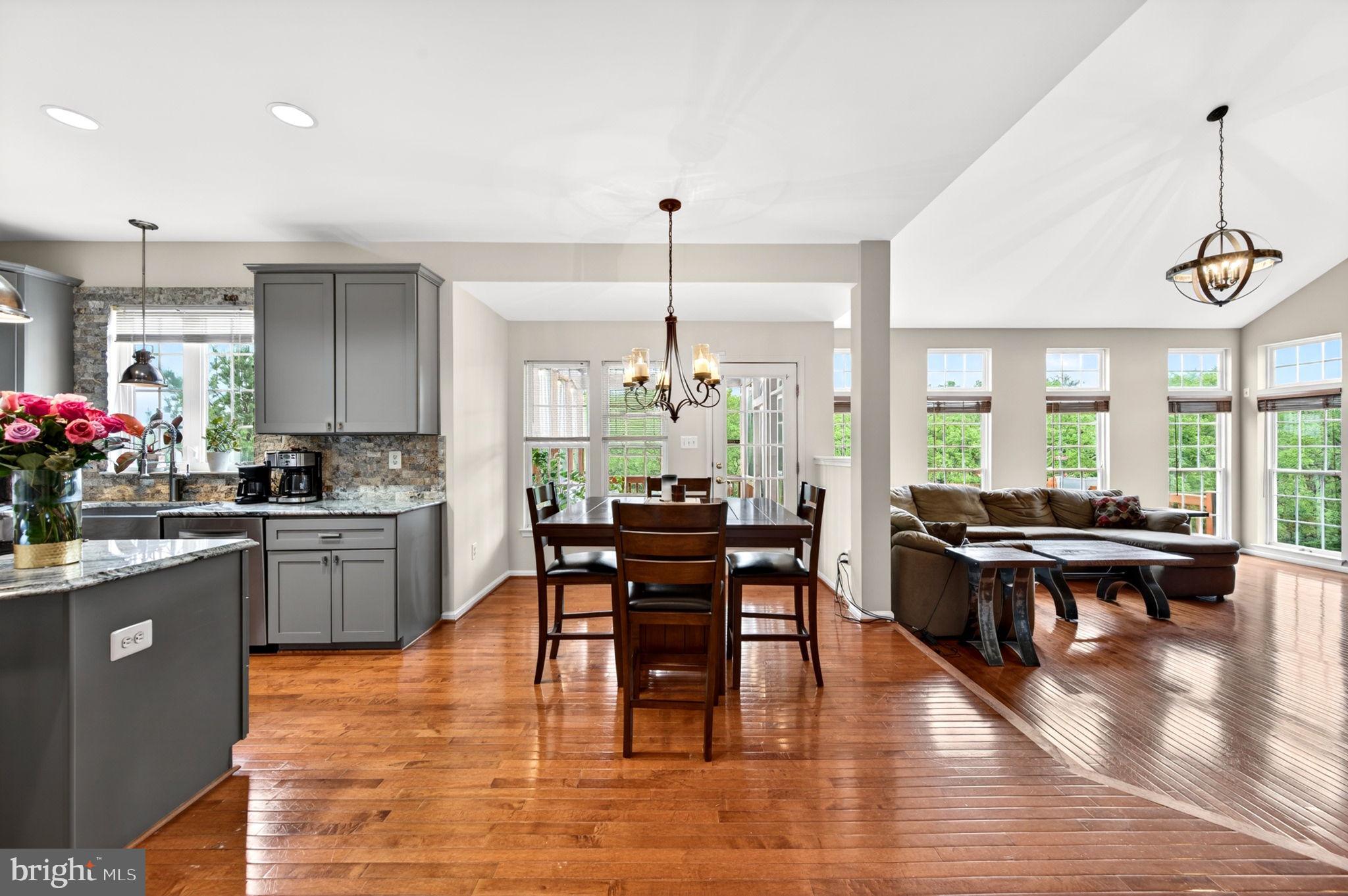 8 North Pointe Terrace Middletown, MD 21769 - Photo 11 of 74 Dining area in kitchen