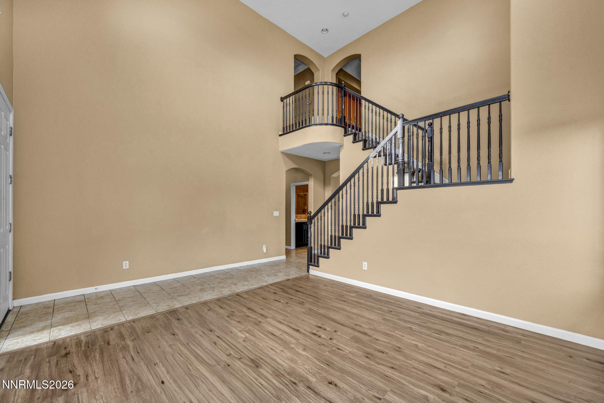 475 Parade Drive Reno, NV 89521 - Photo 53 of 113 a view of entryway with wooden floor