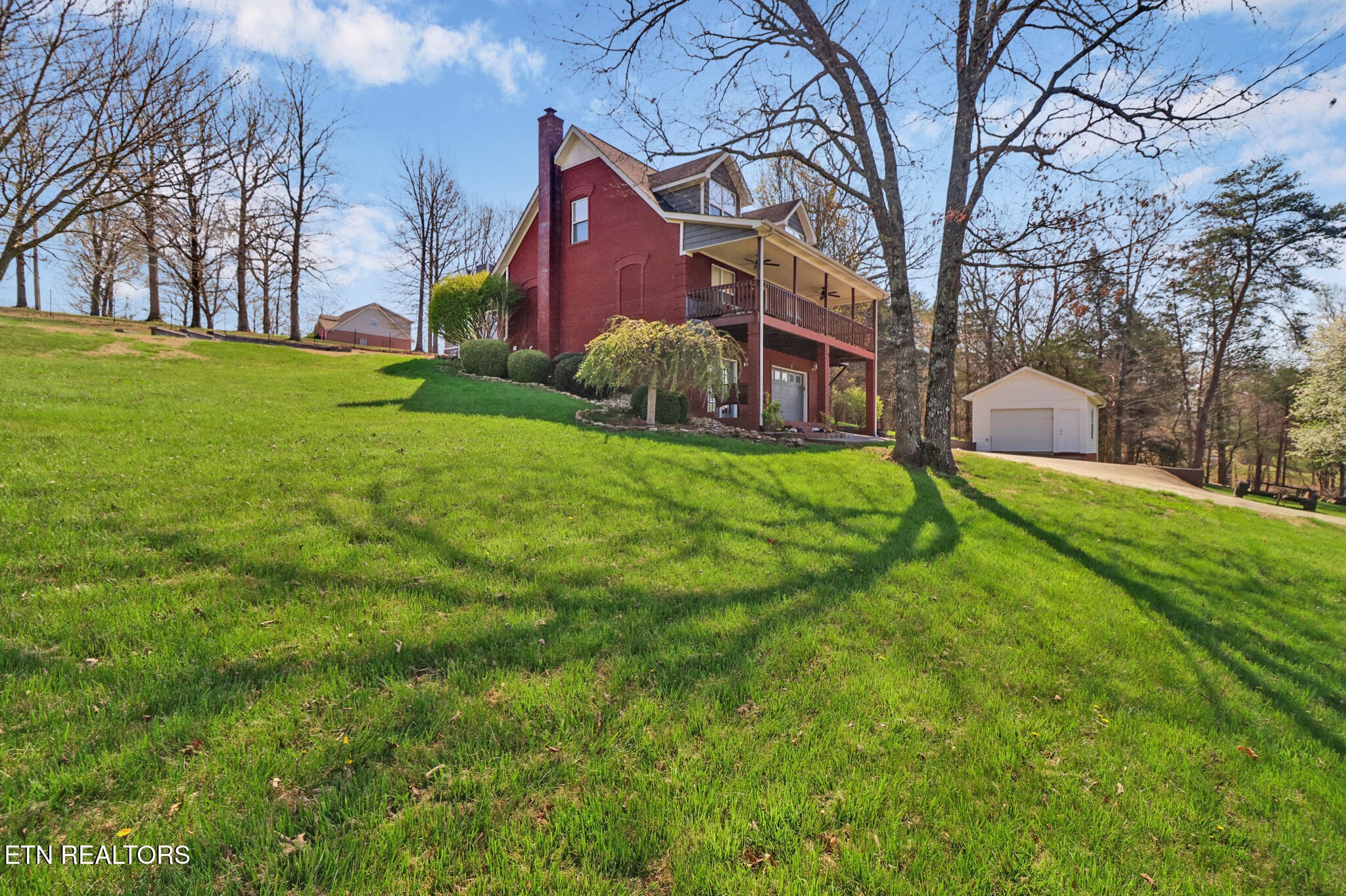 254 Sherwood Forest Road Livingston, TN 38570 - Photo 6 of 51