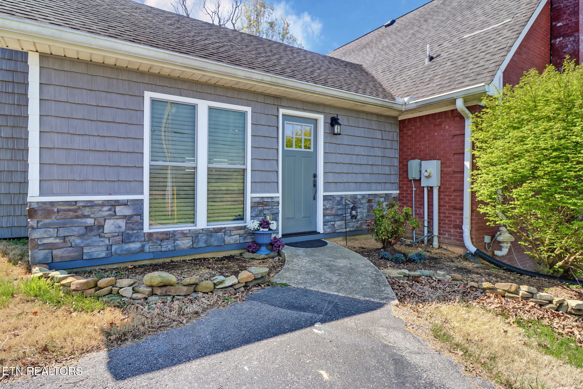 254 Sherwood Forest Road Livingston, TN 38570 - Photo 7 of 51