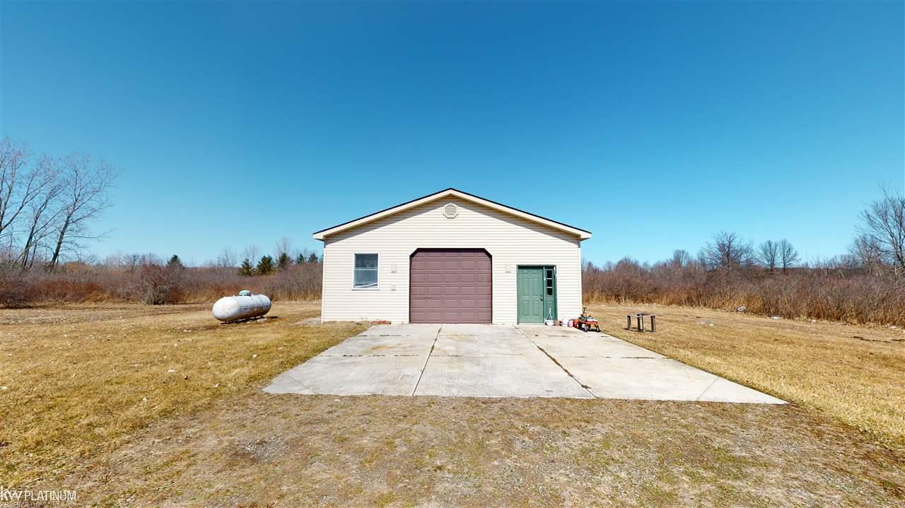 8436 Meisner Road Casco, MI 48064 - Photo 37 of 40 Pole Barn